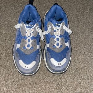 Balenciaga triple s